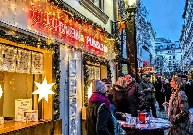 austria-christmas-markets-group-trip-richelle