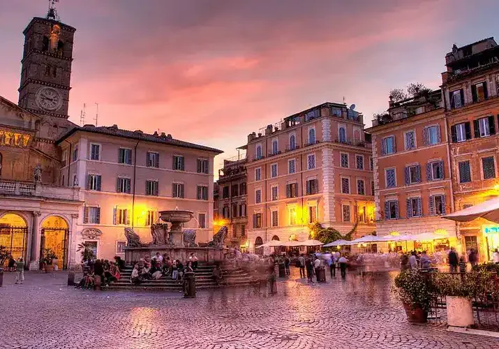 richelletakesyou-italy-group-trip-rome-trastevere